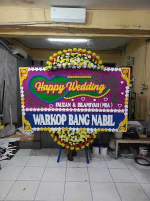 Papan Bunga di Rambutan